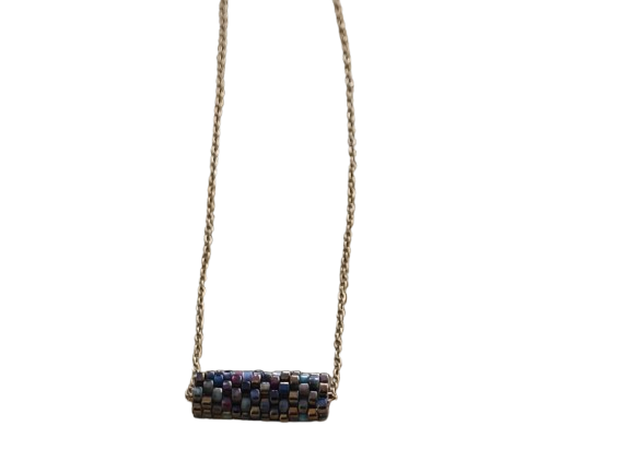 Μίνιμαλ Κολιέ Σωληνάκι με Χάντρες Miyuki – Χειροποίητη Κομψότητα