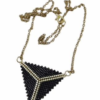 Χειροποίητο Κολιέ Miyuki Triangle – Γεωμετρικό Σχέδιο