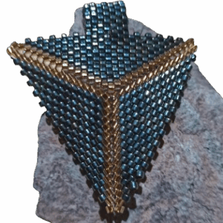 Μενταγιόν Miyuki Τρίγωνο σε Δύο Χρώματα - Χειροποίητο