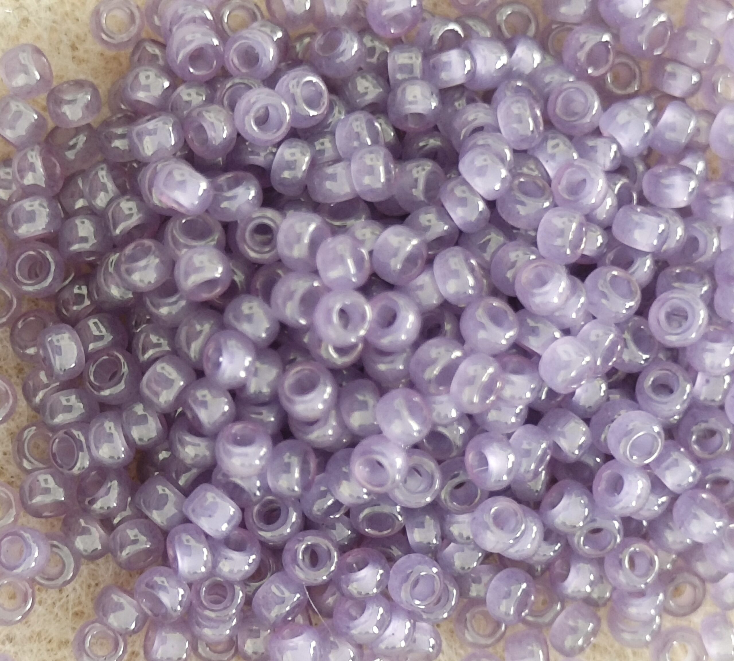 Miyuki Round Rocailles 11/0 Ιαπωνικές χάντρες MR11/2377 Lavender Luster