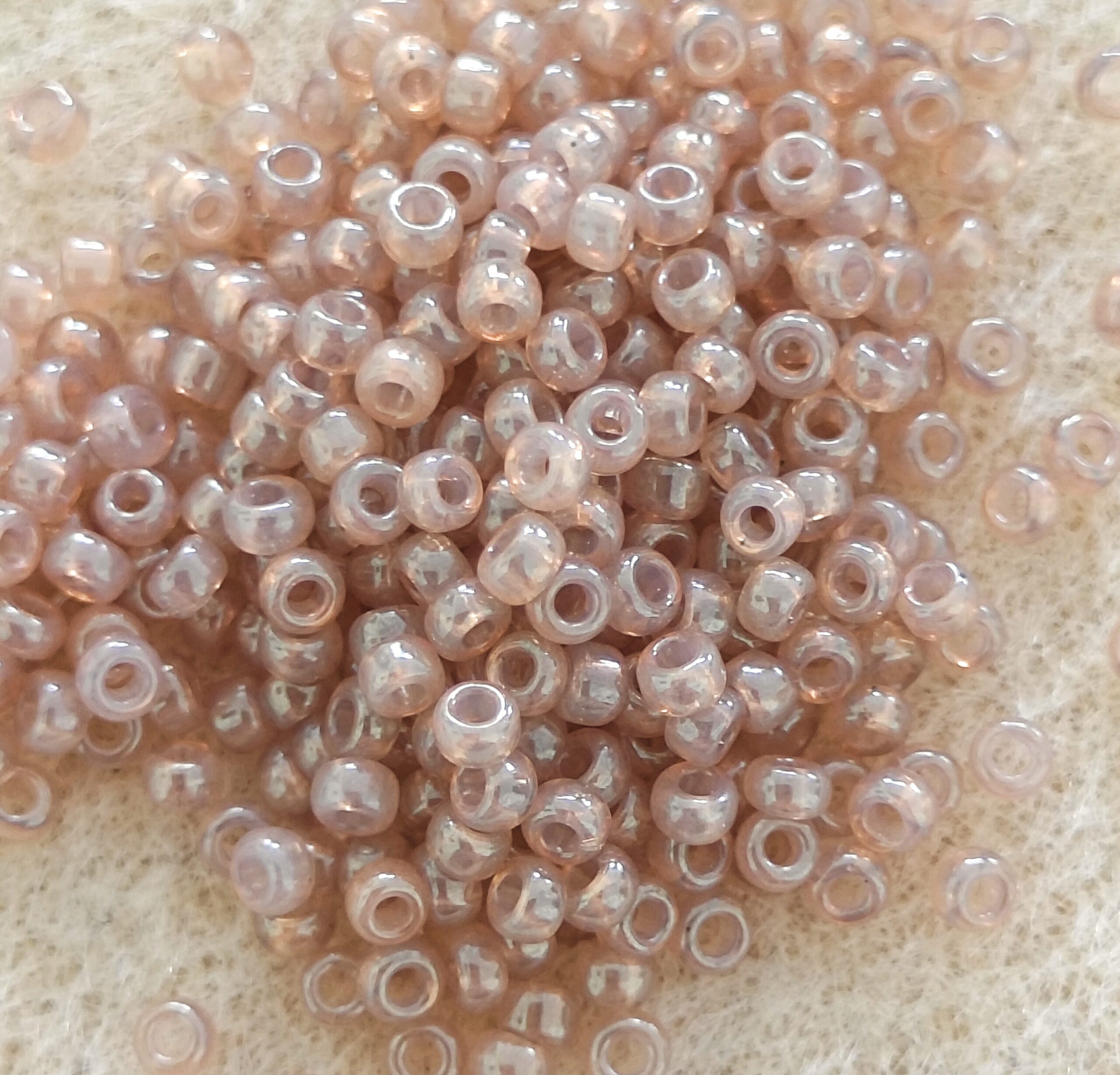 Miyuki Round Rocailles 11/0 Ιαπωνικές χάντρες MR11/2371 Peony Luster