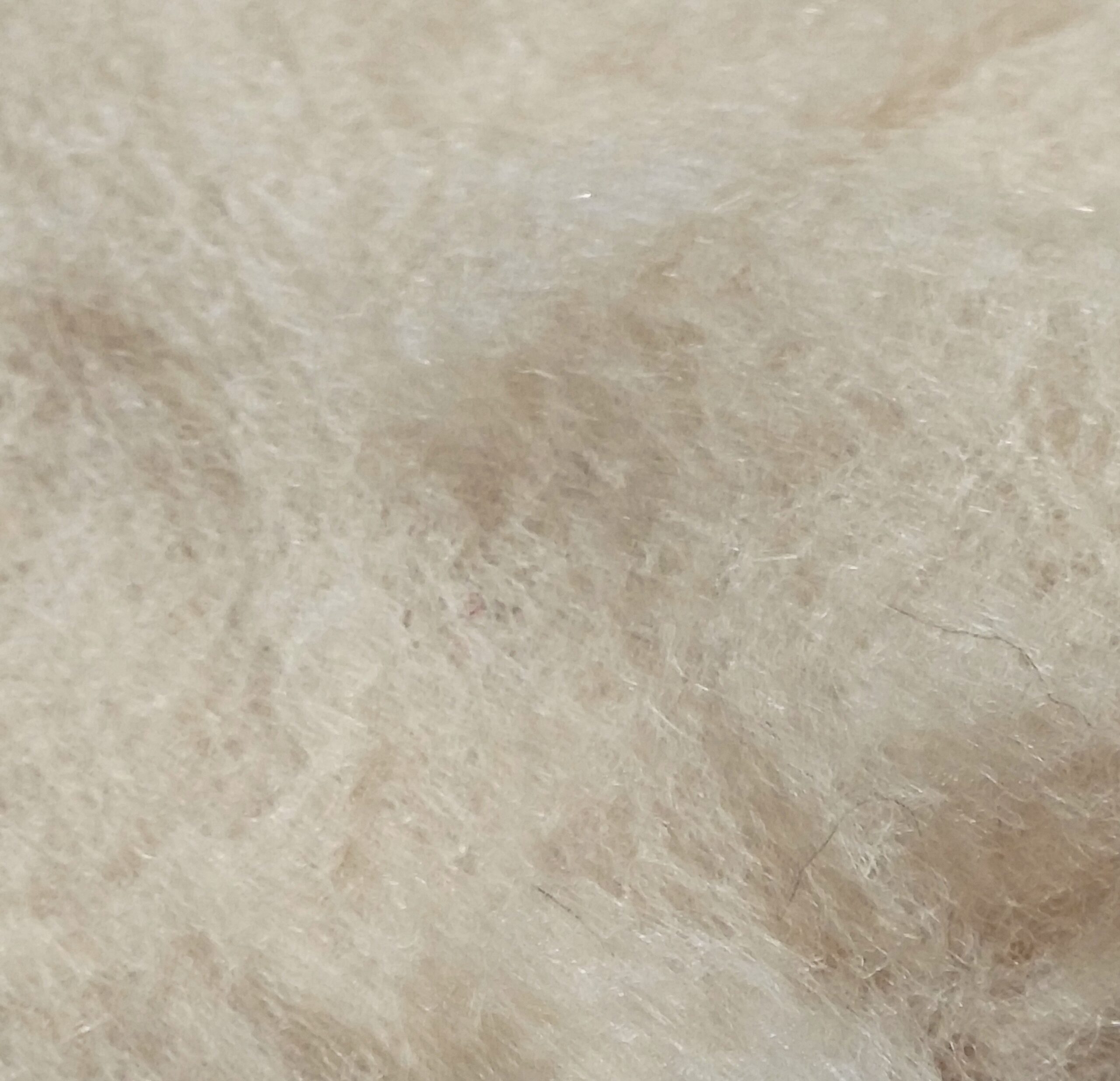 Μη λαναρισμένο μαλλί Merino για Needle Felting 10 g σε απαλή μπεζ απόχρωση δέρματος.